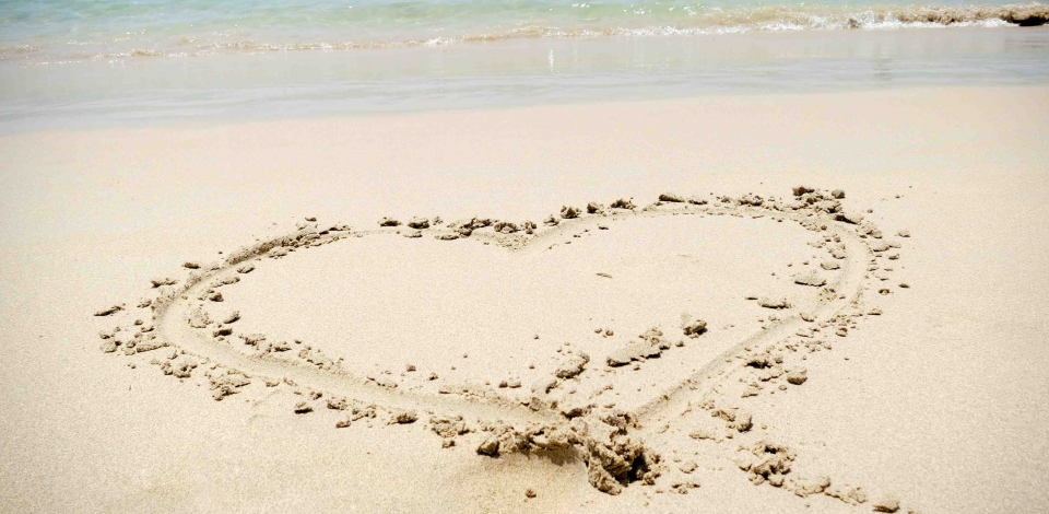 dating advice over When you're over 40 your perspective on life and love is different, but what is dating really like here are 5 realities of dating over 40. dating advice over When you're over 40 your perspective on life and love is different, but what is dating really like here are 5 realities of dating over 40.